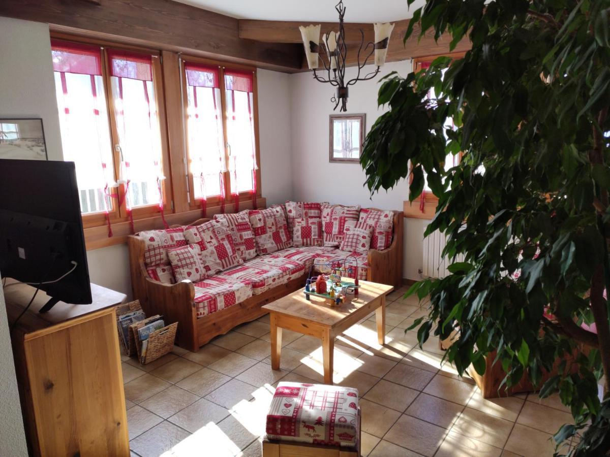 La Source Du Pre Masset Apartment Metabief Bagian luar foto